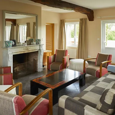 La Maison De Charlotte Doudeville